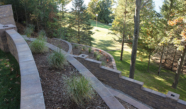 Michgan Segmental Retaining Walls
